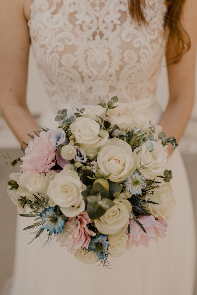 bridal photos with wedding flowers