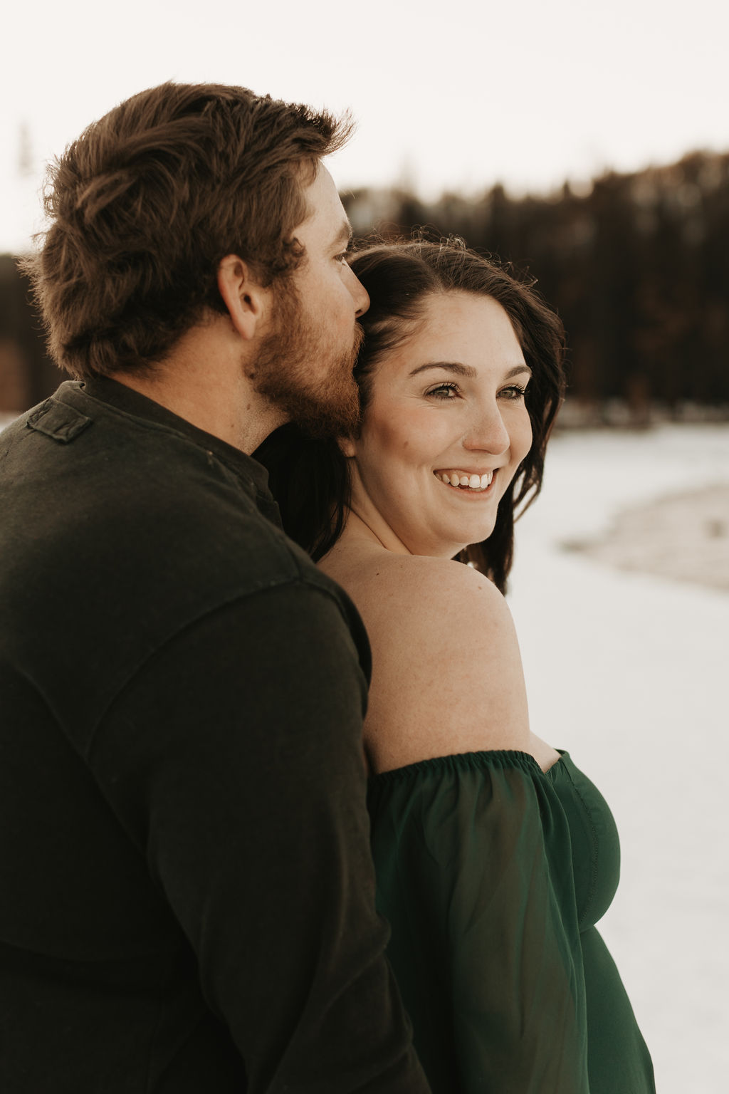 Snowy Winter Engagement Photos | Antonia & Brian