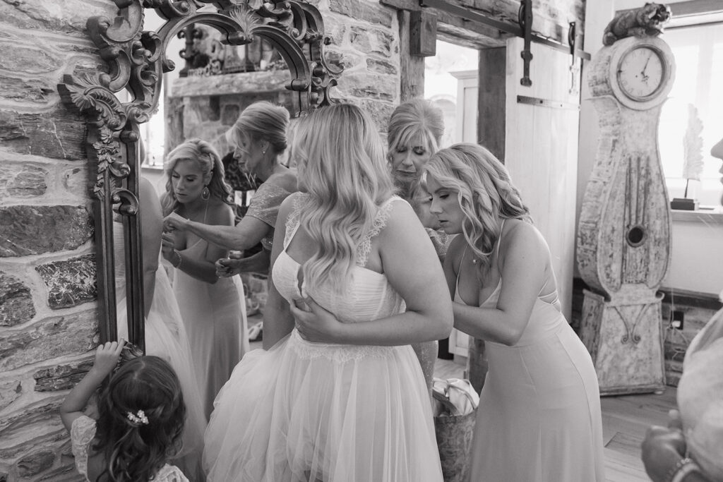 woman getting ready for her wedding
