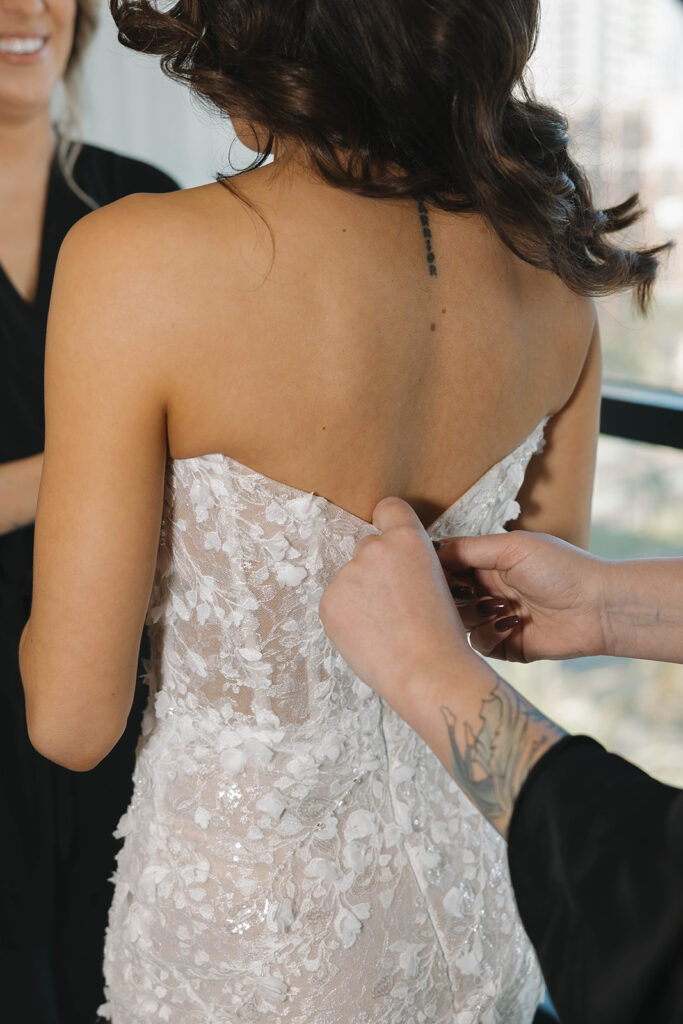 woman getting ready for her wedding
