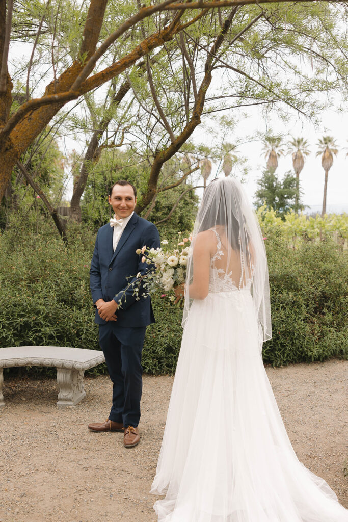 a first look photoshoot at a wedding in california
