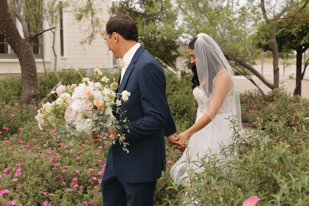 a first look photoshoot at a wedding in california
