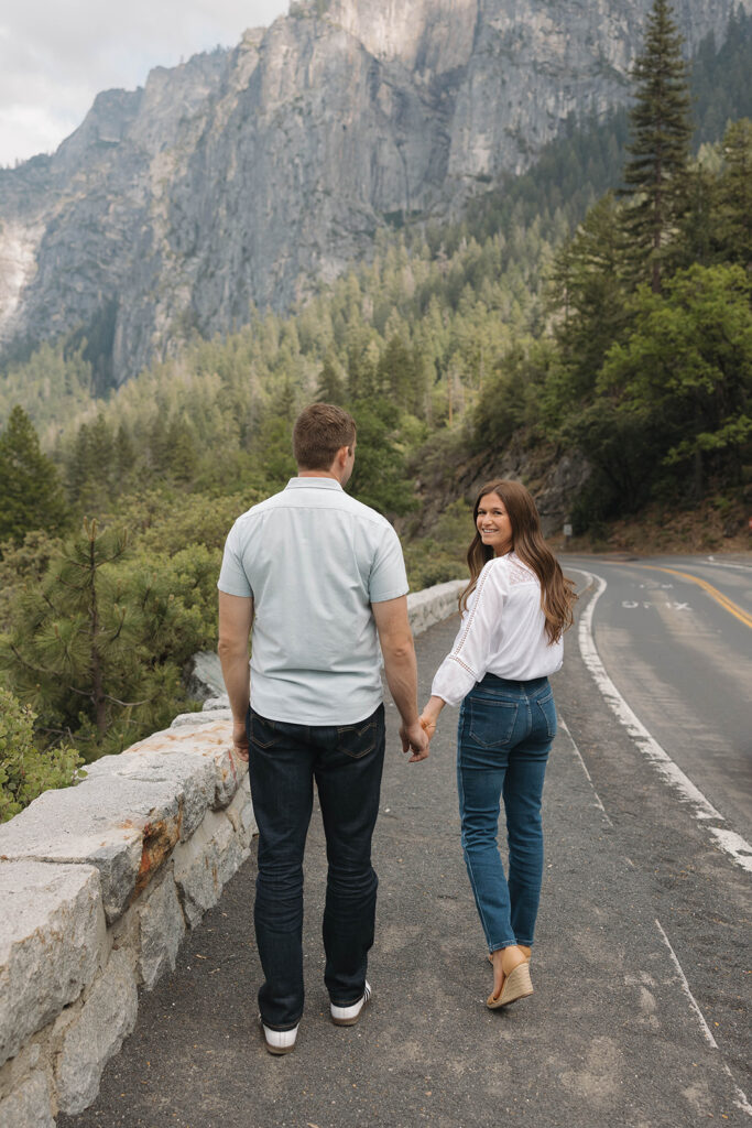 a california engagement photoshoot at yosemite national park
