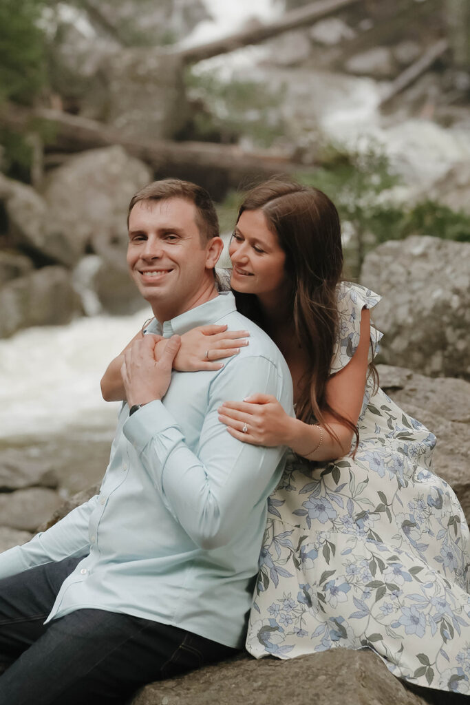 a california engagement photoshoot at yosemite national park
