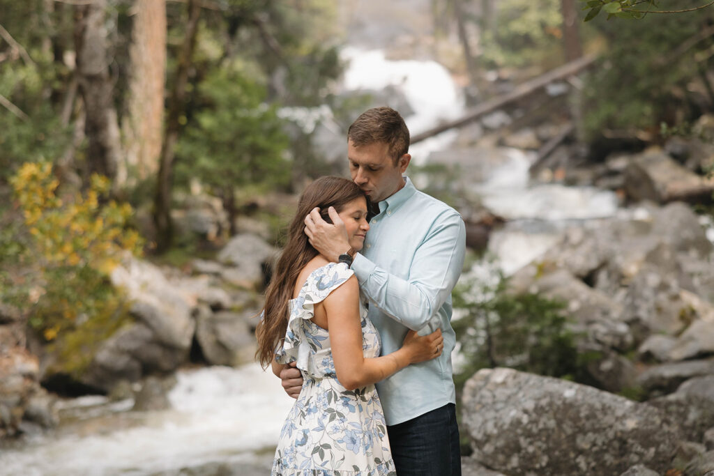 a romantic adventure engagement at yosemite
