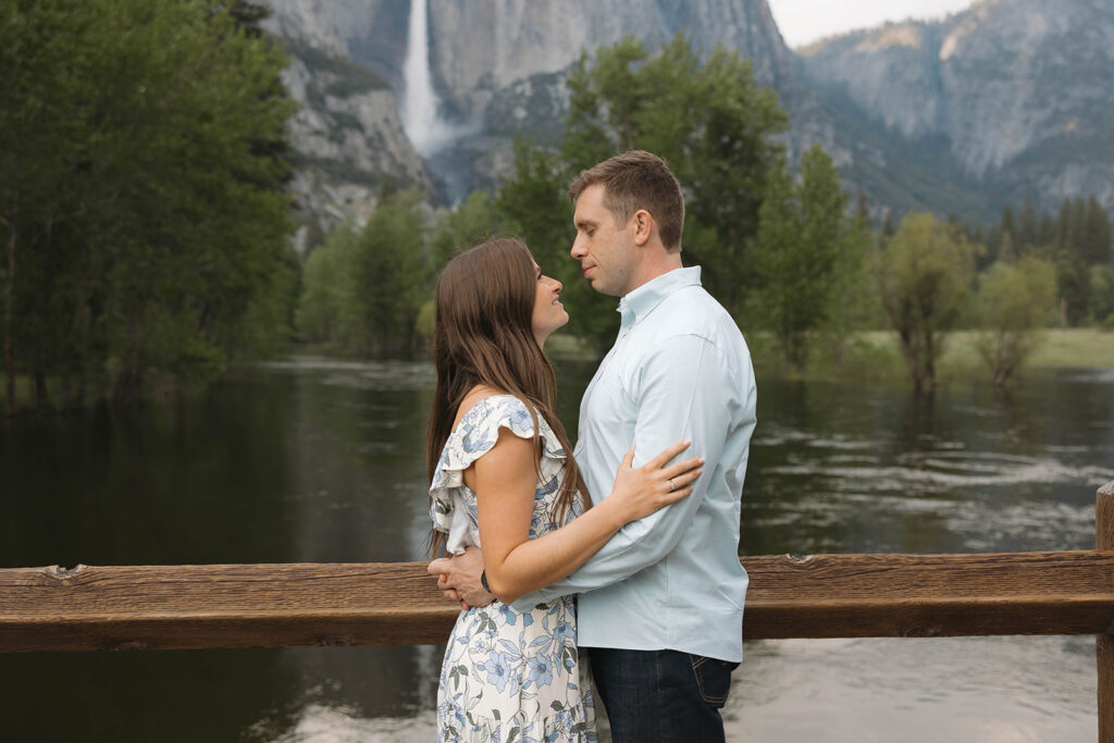 a couple having their engagement photos at yosemite natural park
