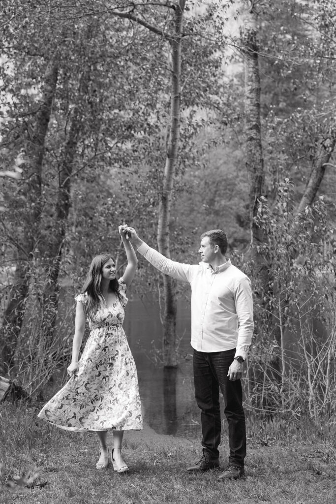 a couple having their engagement photos at yosemite natural park
