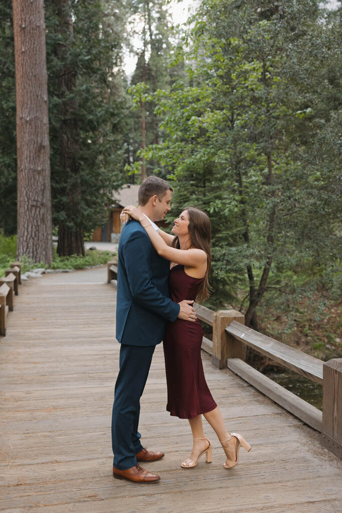 a california engagement photoshoot at yosemite national park
